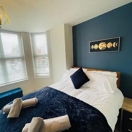 Brantwood Apartments Apartment 1-2